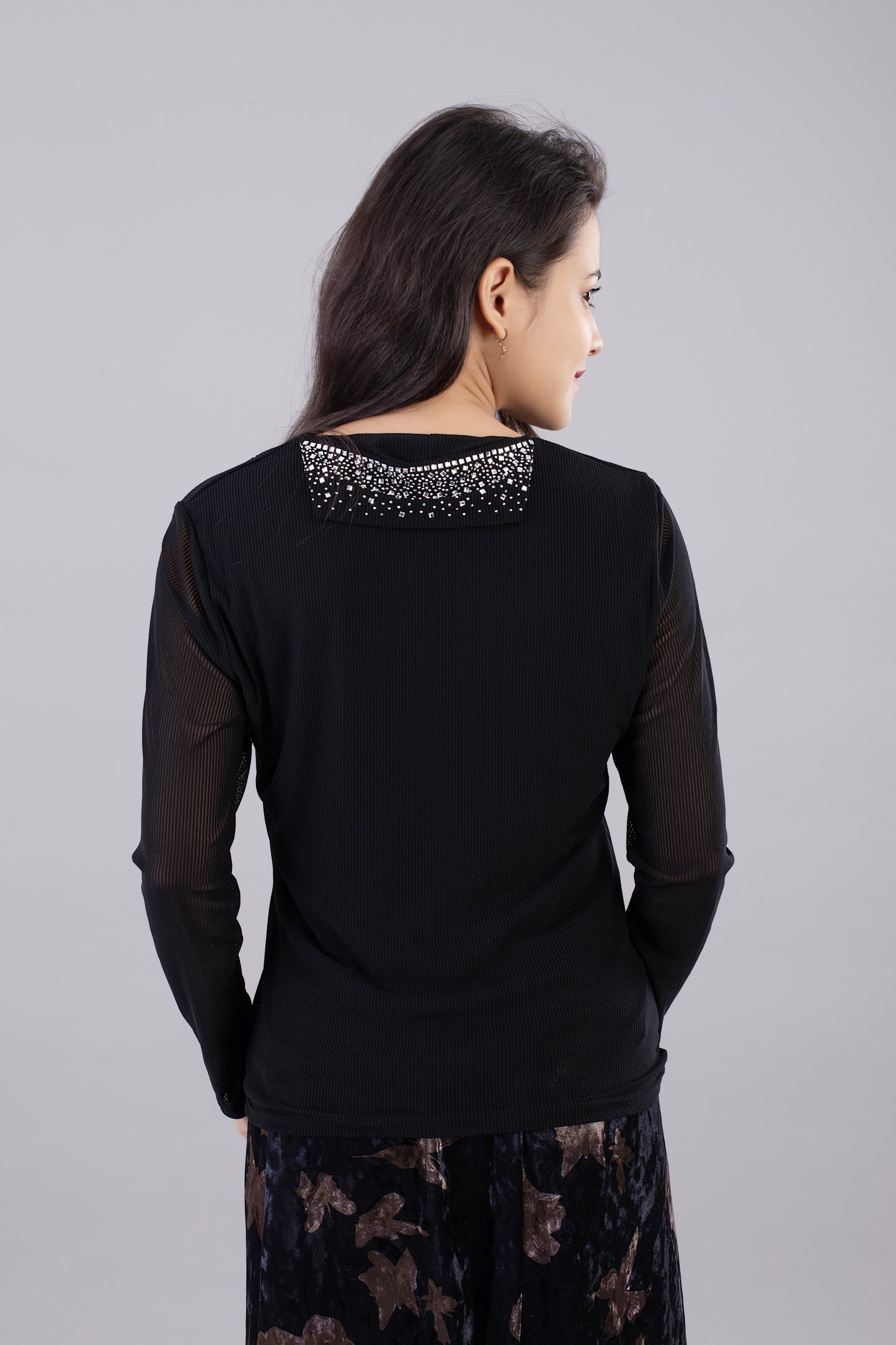 Bling H Neck